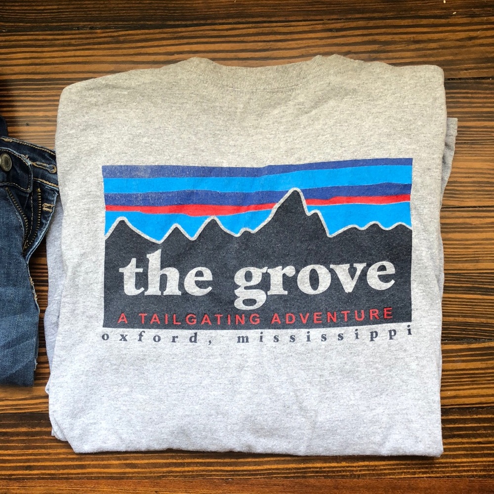 The grove long sleeve T-shirt